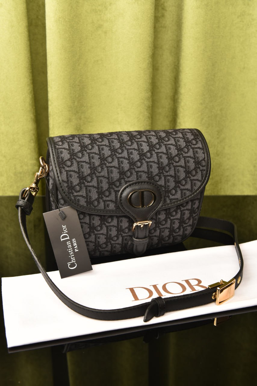 <br />
<b>Notice</b>:  Undefined index: adi in <b>/home2/kalacine/cumali.kalaci.net/canta/index.php</b> on line <b>52</b><br />
