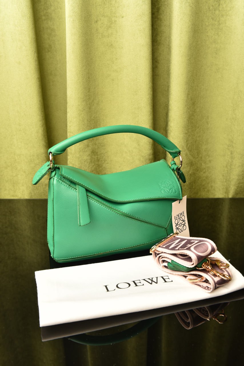 <br />
<b>Notice</b>:  Undefined index: adi in <b>/home2/kalacine/cumali.kalaci.net/canta/index.php</b> on line <b>52</b><br />
