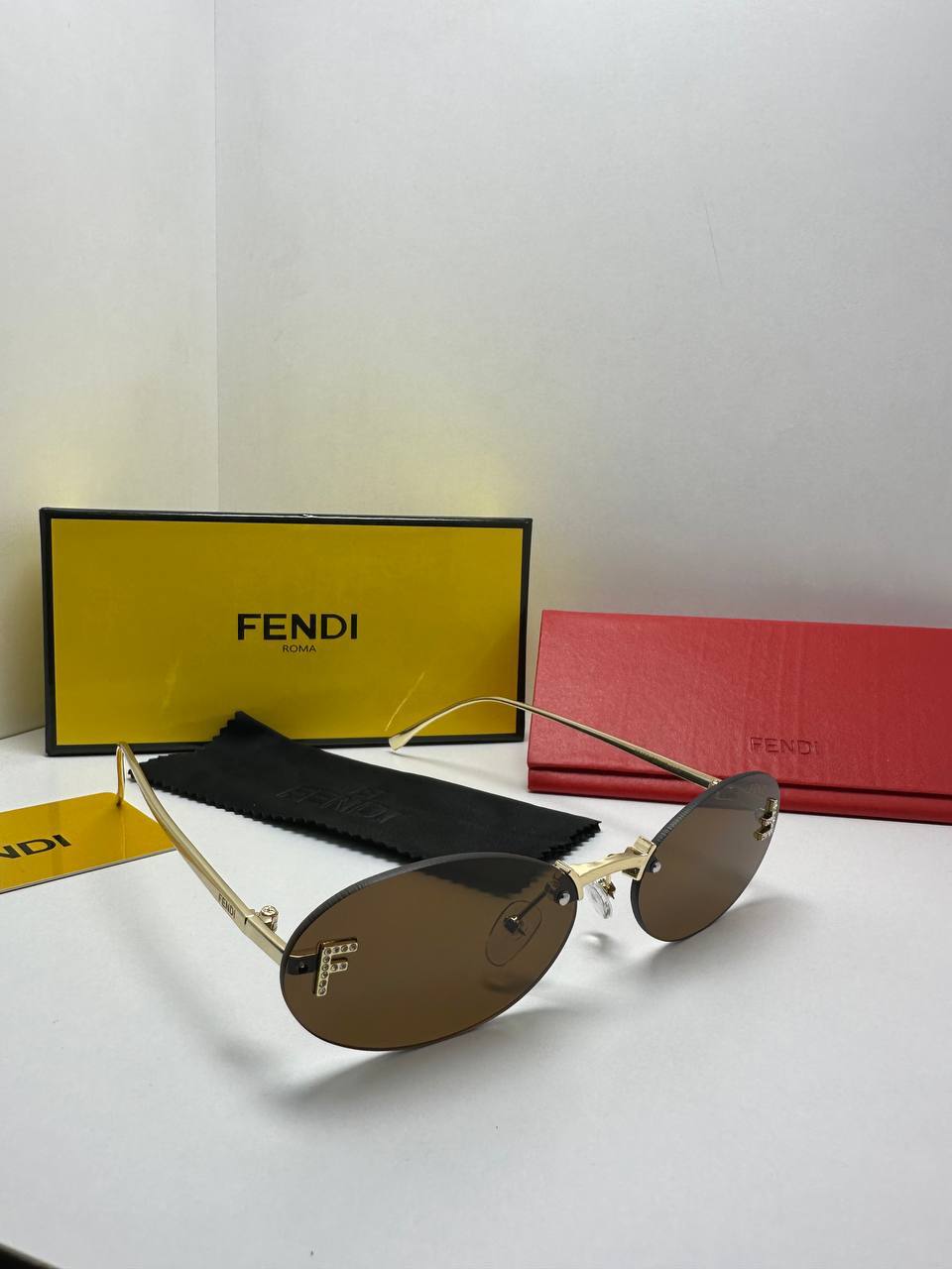 <br />
<b>Notice</b>:  Undefined index: adi in <b>/home2/kalacine/cumali.kalaci.net/gozluk/index.php</b> on line <b>52</b><br />
