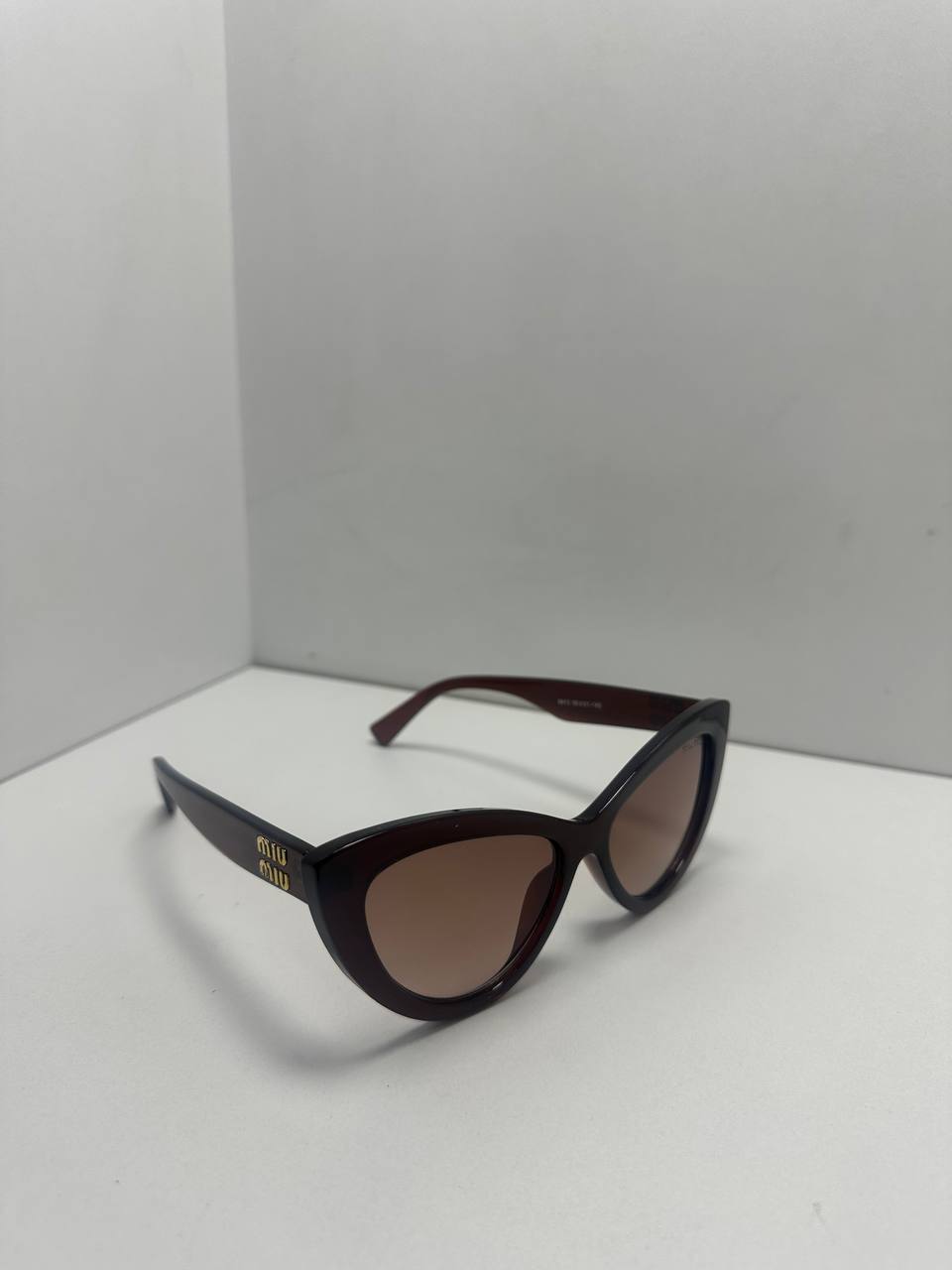 <br />
<b>Notice</b>:  Undefined index: adi in <b>/home2/kalacine/cumali.kalaci.net/gozluk/index.php</b> on line <b>52</b><br />
