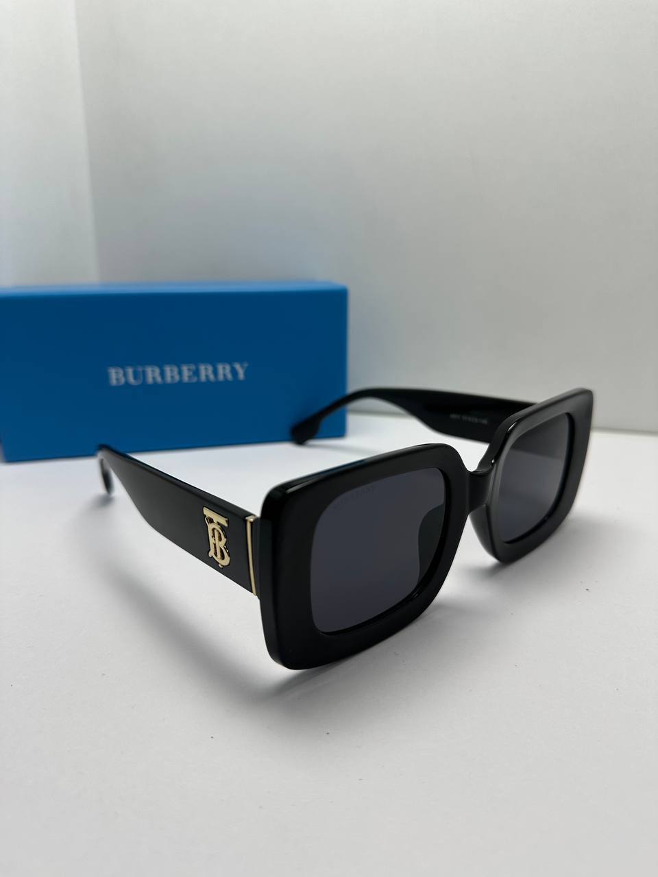 <br />
<b>Notice</b>:  Undefined index: adi in <b>/home2/kalacine/cumali.kalaci.net/gozluk/index.php</b> on line <b>52</b><br />
