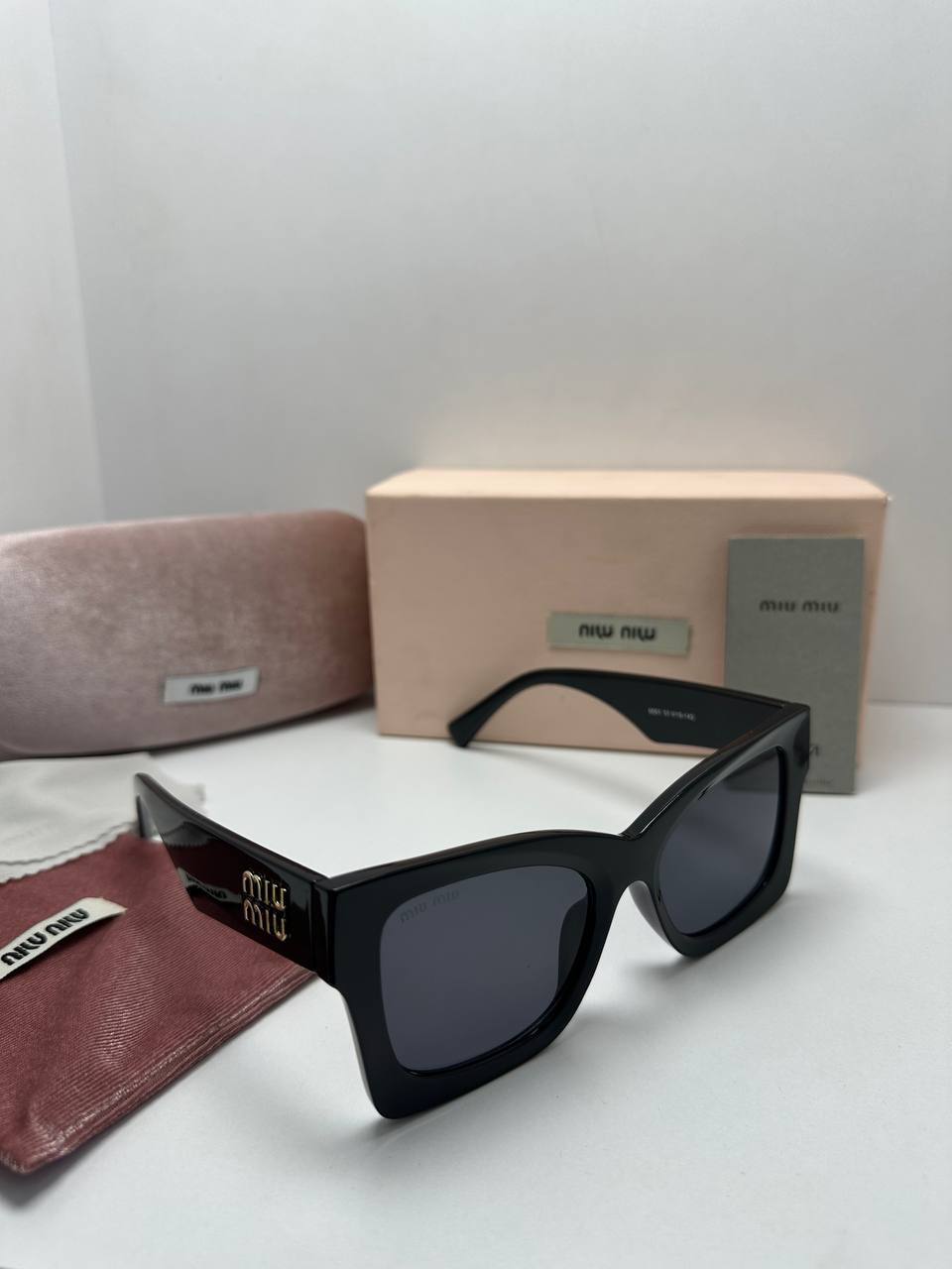 <br />
<b>Notice</b>:  Undefined index: adi in <b>/home2/kalacine/cumali.kalaci.net/gozluk/index.php</b> on line <b>52</b><br />
