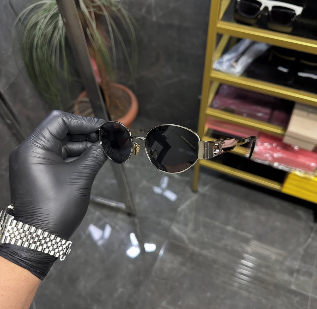 <br />
<b>Notice</b>:  Undefined index: adi in <b>/home2/kalacine/cumali.kalaci.net/gozluk/index.php</b> on line <b>52</b><br />
